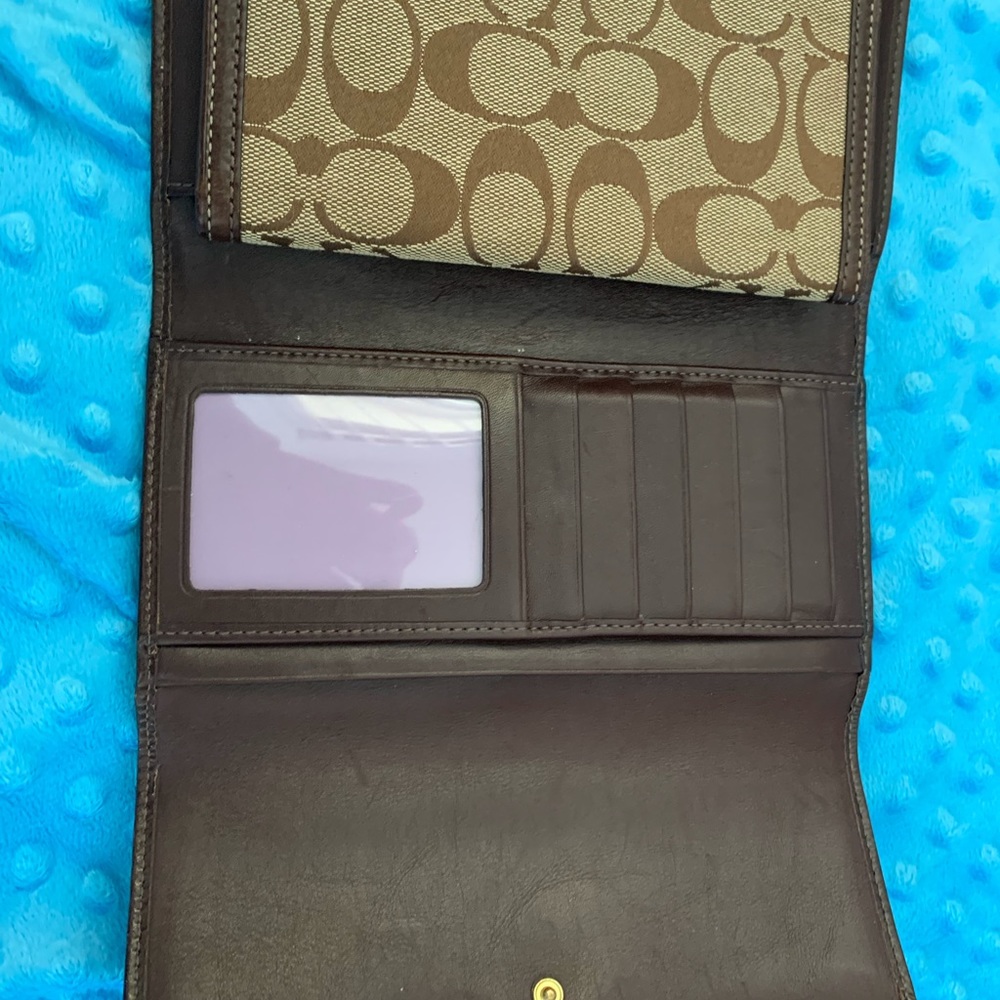 Authentic Coach Wallet - Picture 2 of 4